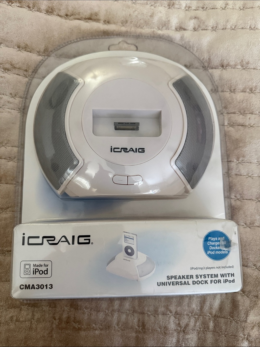 White Portable Speaker System with Universal iPod Dock
